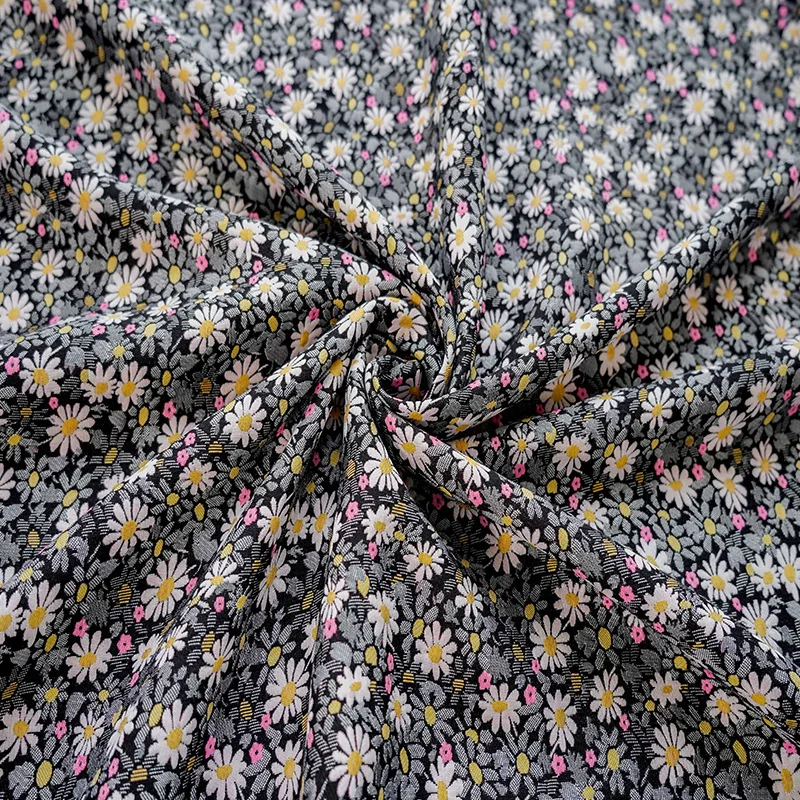 Brocade Jacquard Good Quality Metallic Yarn-Dyed Fabric for Fashion Dress