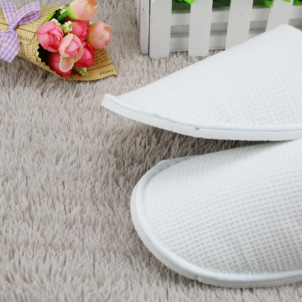 
disposable customized logo waffle hotel slippers 