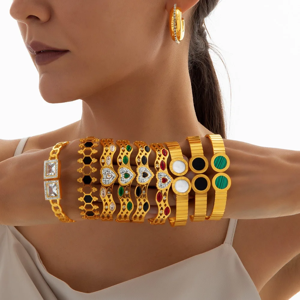 New Fashion Luxury 18K Gold Plated Geometric Bracelet Designer Diamond-Plated Stainless Steel Open Bangle Bracelet