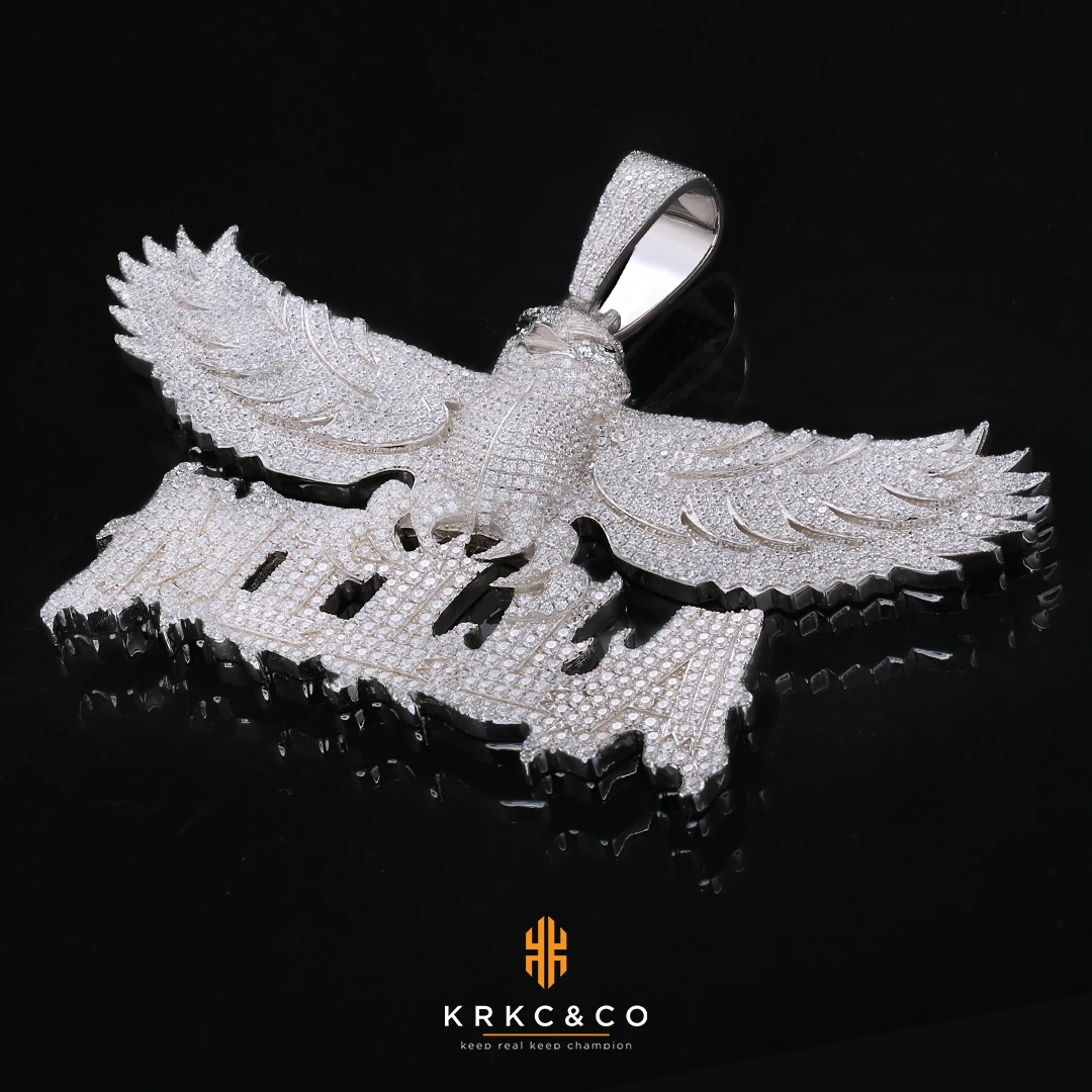 KRKC 18K Gold Microphone Pattern Pendant VVS Moissanite Customized HighQuality Luxury Hip Hop Iced Out Rapper Personal Pendant