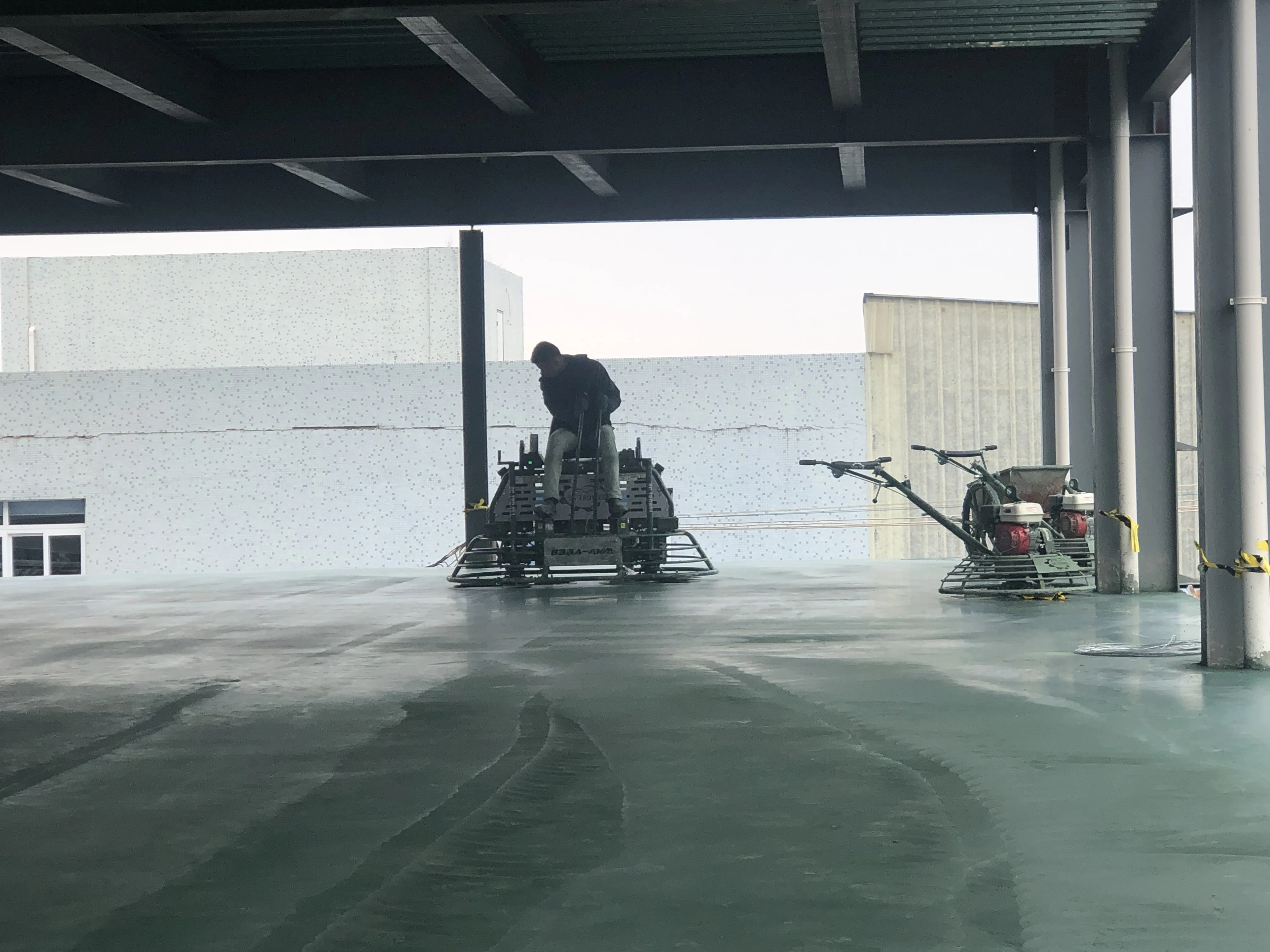 EPA Gasoline 36inch Concrete Finishing Machine Concrete Helicopter Ride on Power Trowel (SPT-836A)