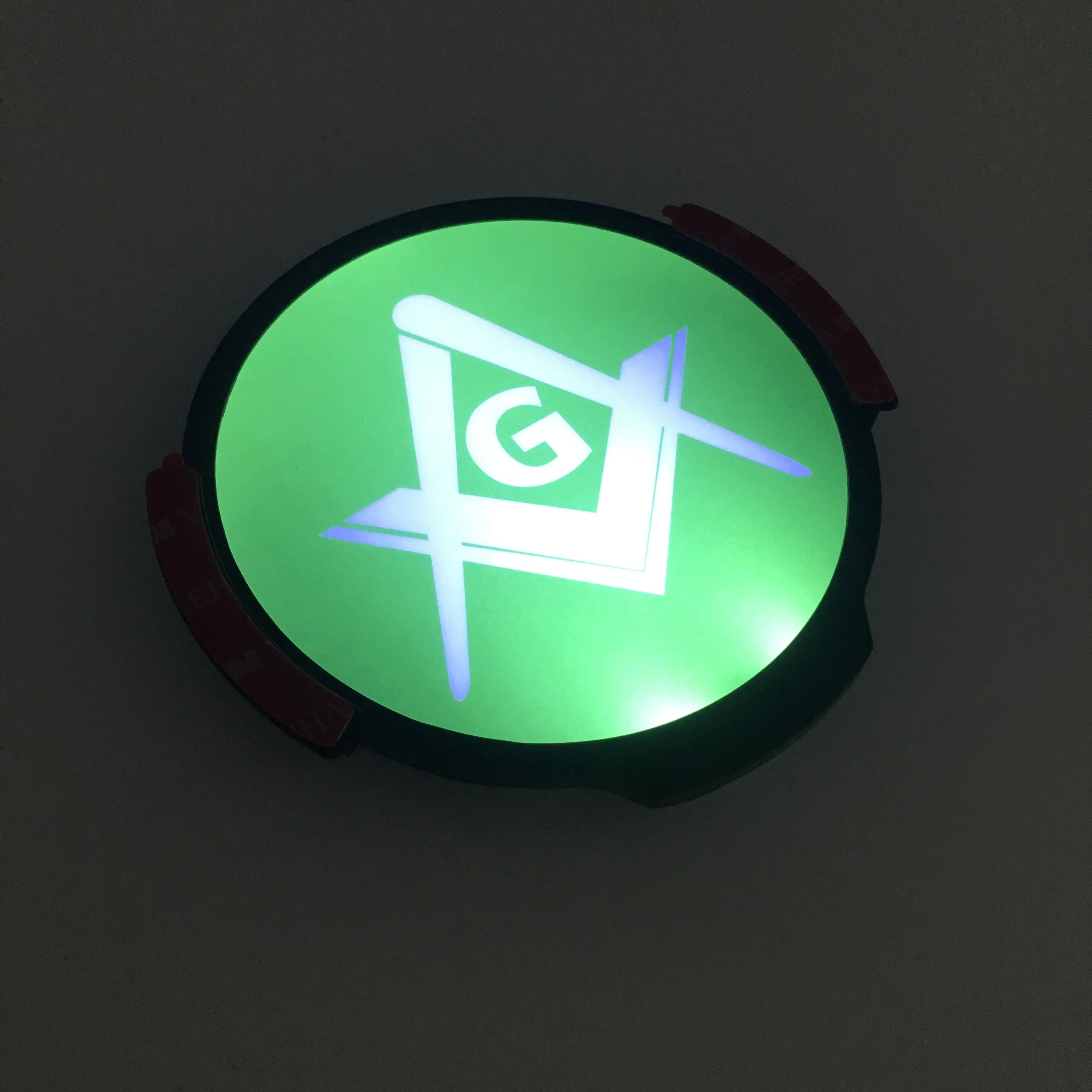 Беспроводные светодиодные знаки для автомобильного освещения, светодиодная подсветка с датчиком движения и световым датчиком