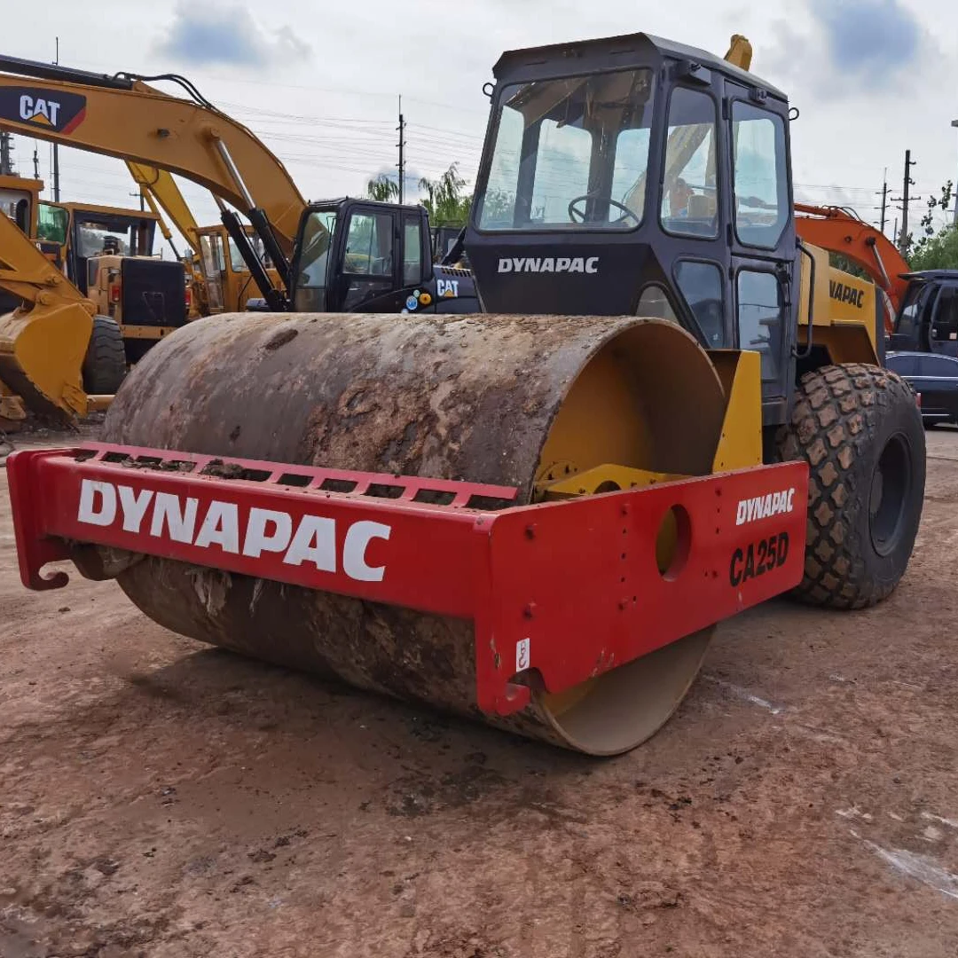 Б/у дорожный каток dynapac CA25D, отличное качество, б/у дорожный каток, недорогой уплотнитель dynapac CA25D, б/у дорожный каток