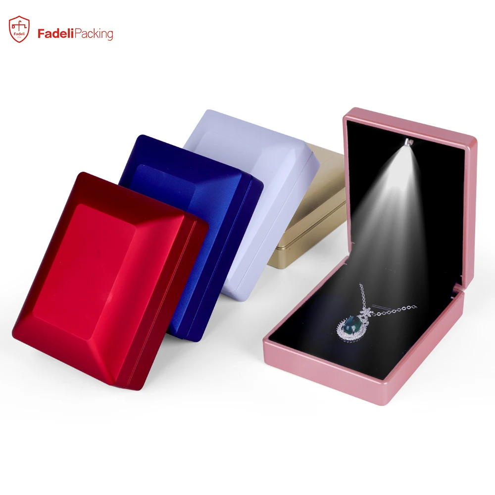 Luxury led light jewelry packaging box custom logo high quality ring packing jewelry boxes led light boxes factory wholesale