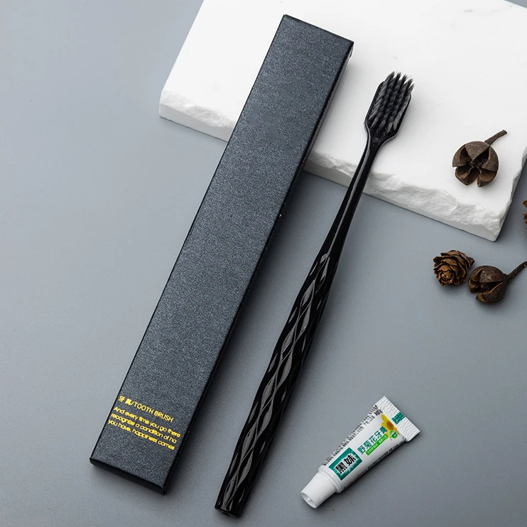 Disposable toothbrush with toothpaste set hotel travel dental set toothbrush and toothpaste Kit