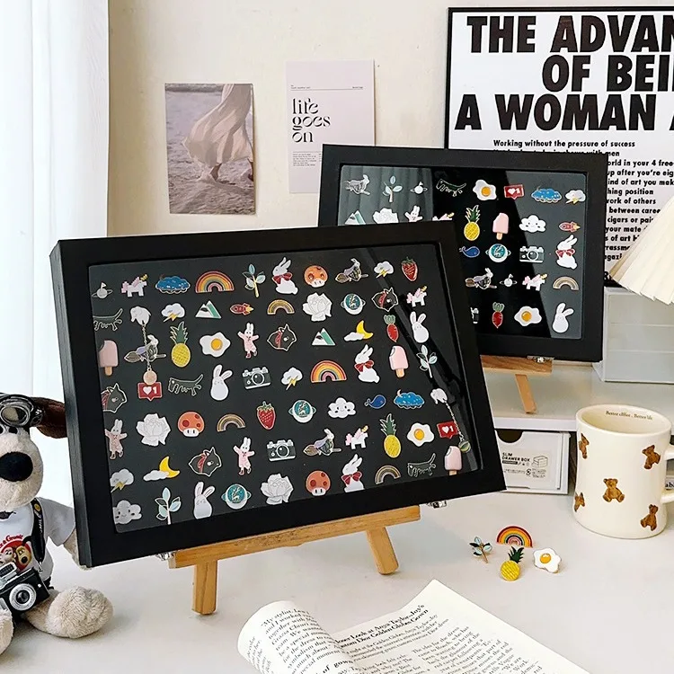 Badge storage display box Transparent dust-proof brooch box Medal display stand pu leather medal box Badge photo frame