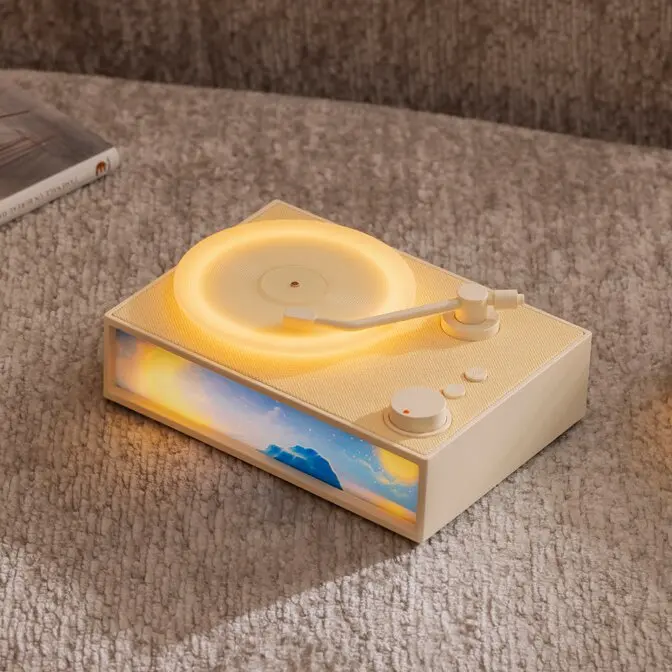Creative Retro Wireless Speaker New Vinyl Record Design with Aromatherapy & Night Light Feature