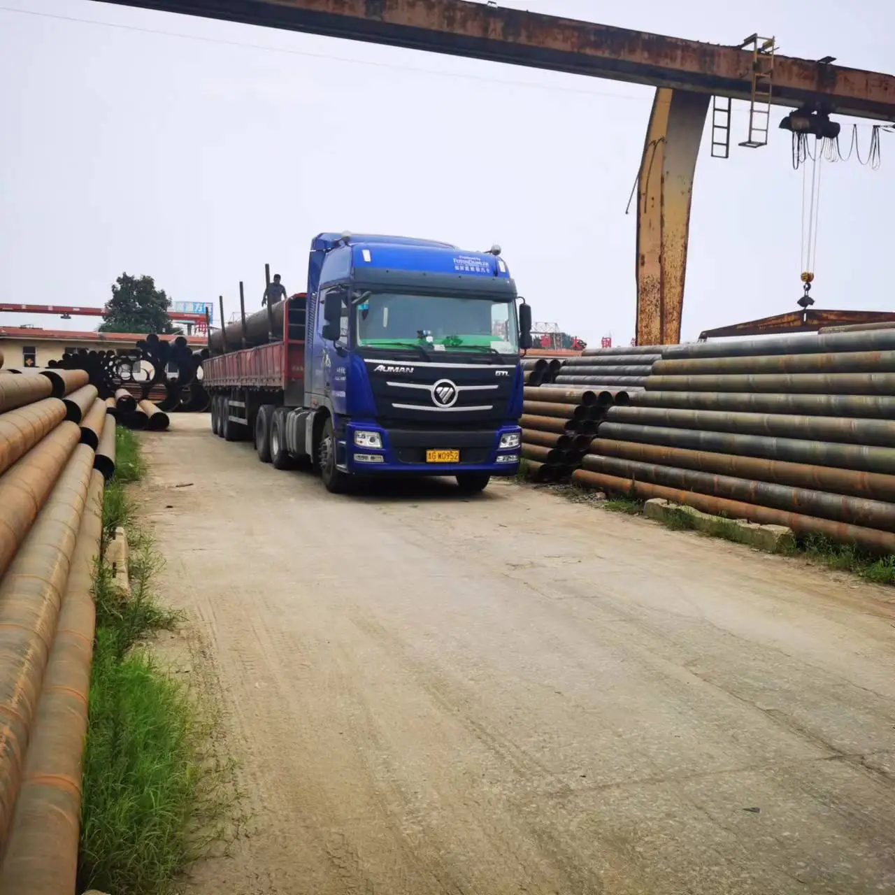 High quality hot selling products manufacturer direct sales spot stock spiral welded steel pipe