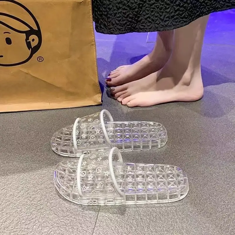 New fashion transparent crystal slippers female summer home indoor non-slip bath bathroom beach versatile slippers