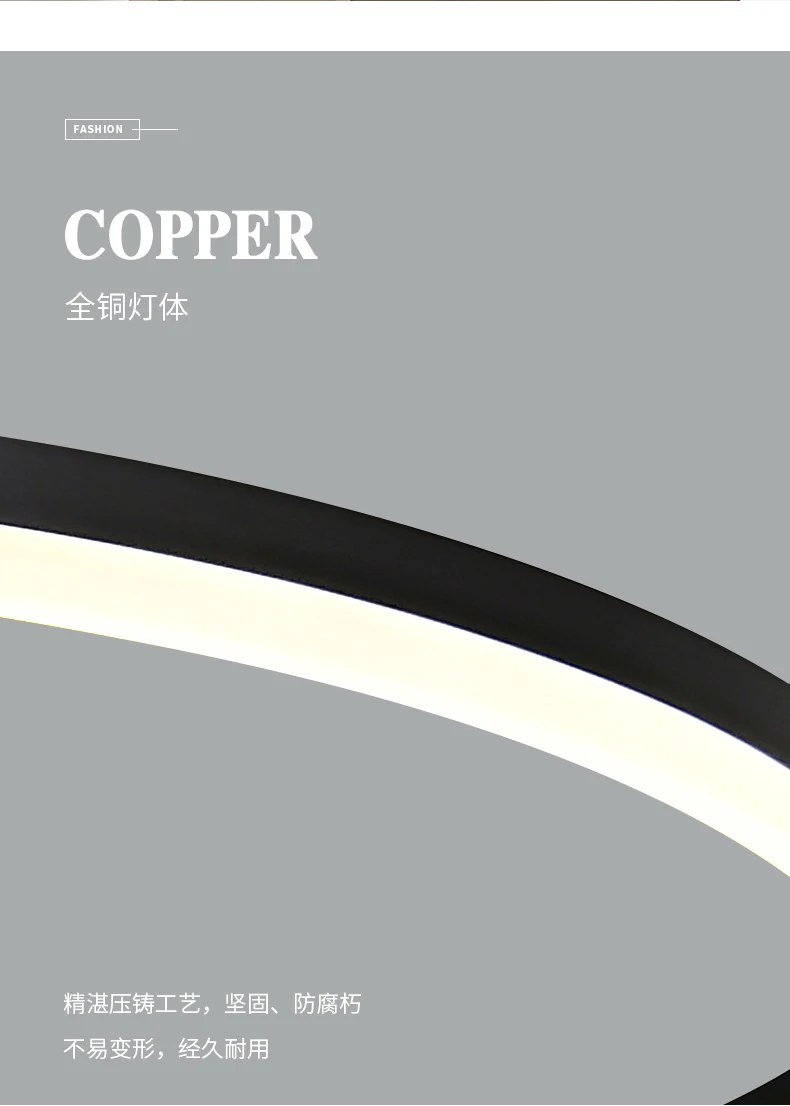 huge chandelier light hotel