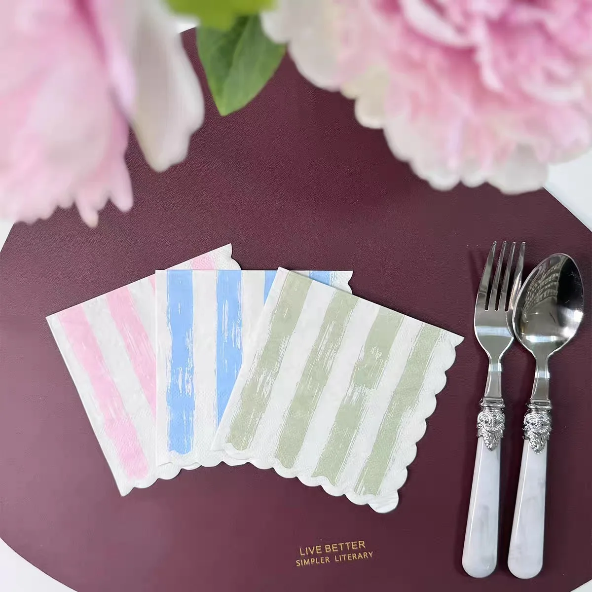 Striped colored napkins shaped lace wedding birthday party tissue Restaurant takeout napkins 25cm