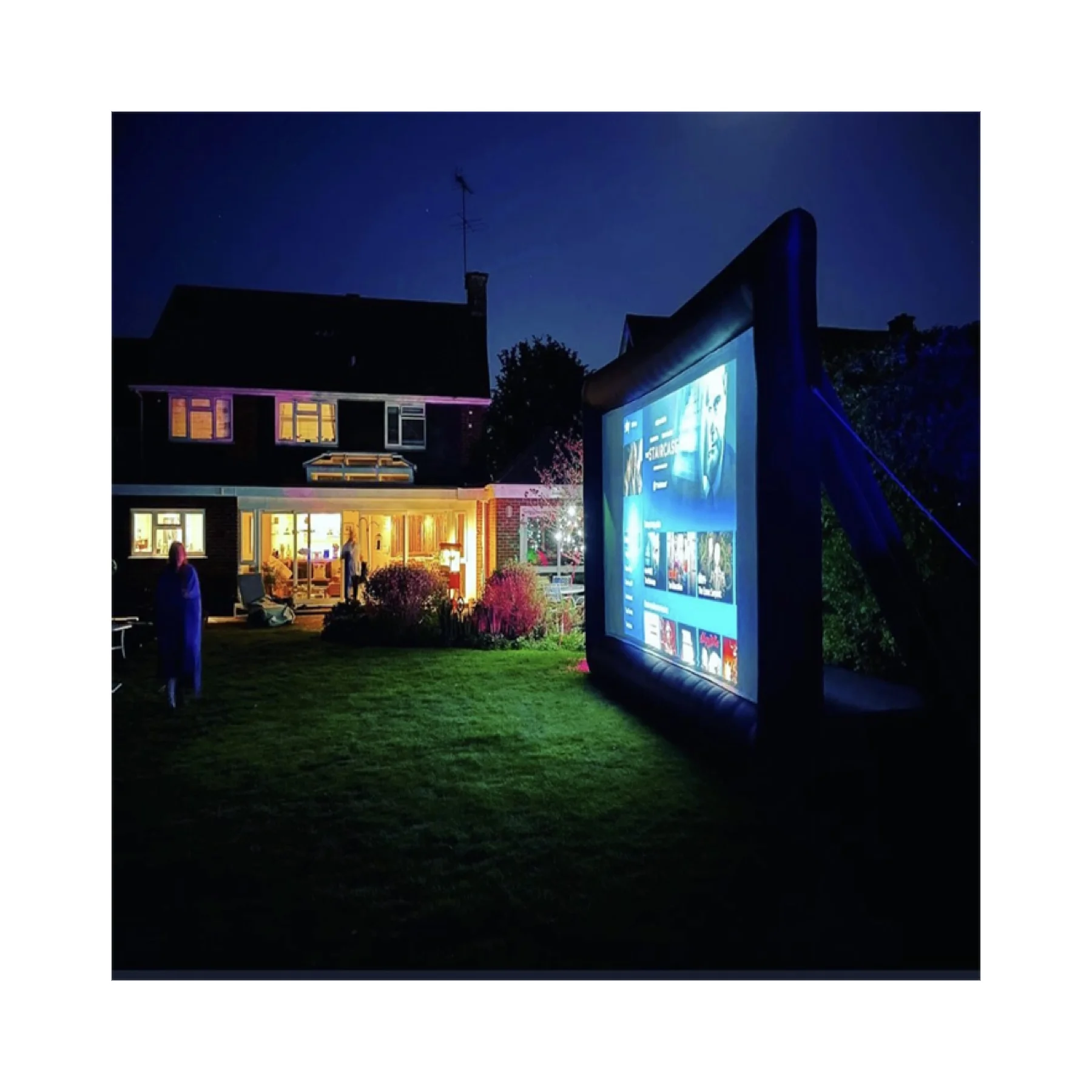 High quality 24ft Outdoor Inflatable TV Cinema Airsealed Movie Screen Inflatable Projector Screen For Rentals
