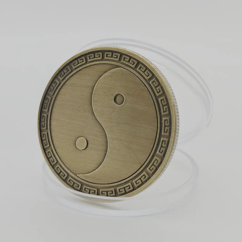Taiji Yin Yang Bagua Medal, Dragon and Phoenix Antique Bronze Decorative Coin, Classical Taoist Philosophy Token, Creative Toy