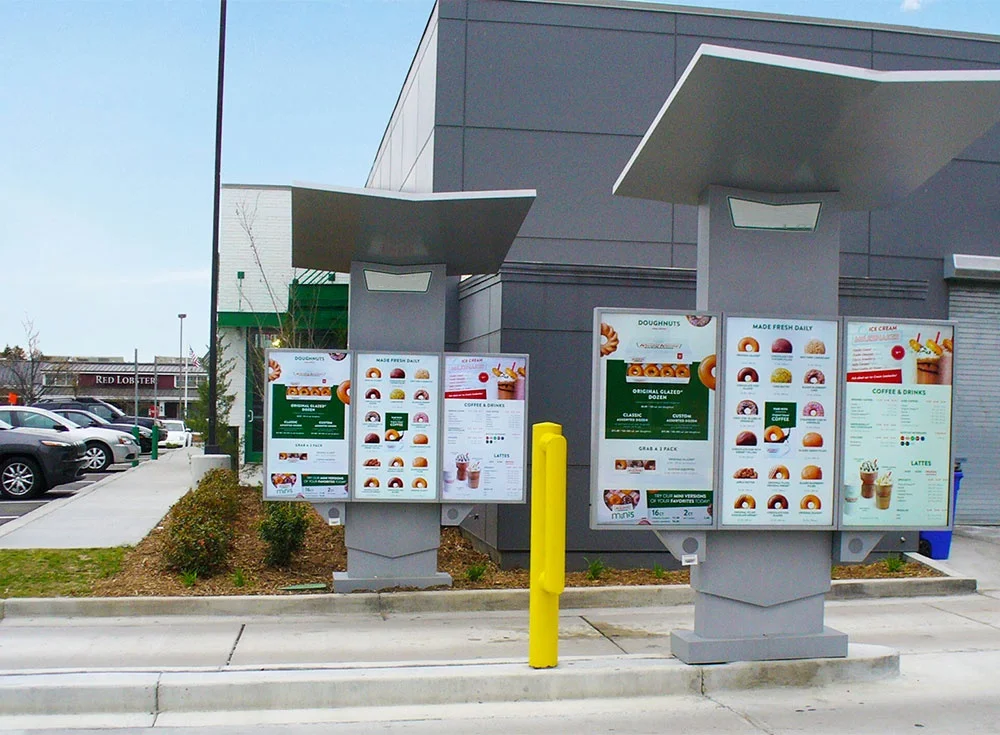 Outdoor Ip66 Waterproof Digital Menu Boards With Single  Dual  Three Lcd Screen Electronic Signs Prices For Drive Thru Menu