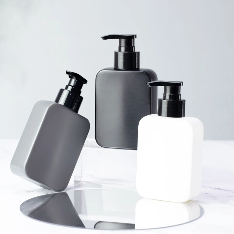 Wholesale Cosmetics Packaging Shampoo Bottle HDPE Empty 200ml 300ml Custom Lotion Plastic Bottle