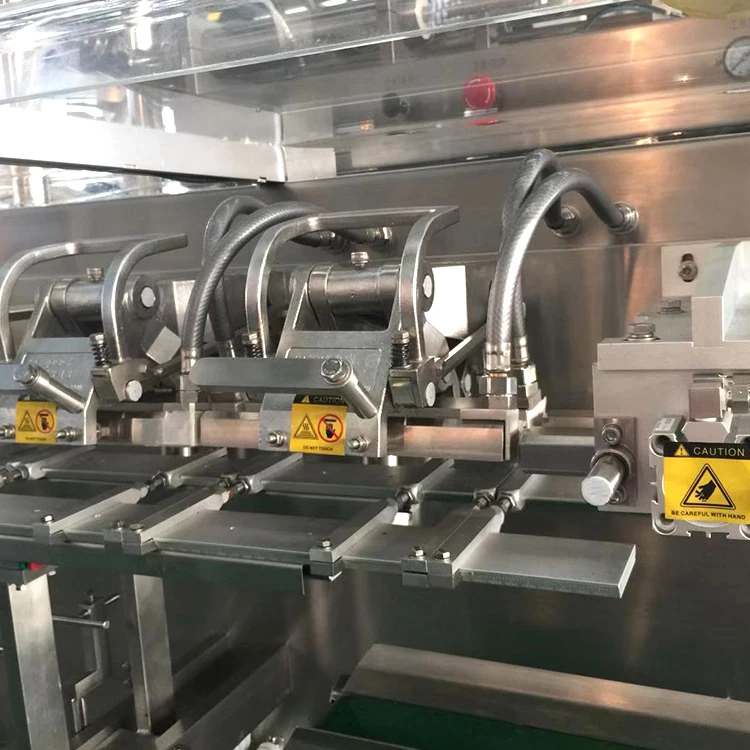 Full automatic doy packing machine Pre Made Bags fruit pulp horizontal doypack machine