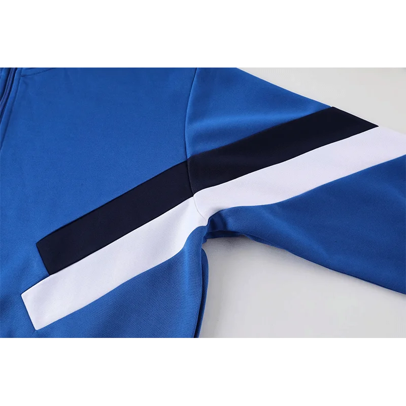 Customized Plain Polyester Breathable Soccer Sportswear  Long Sleeve Football Suit  Soccer Training Tracksuits For Men