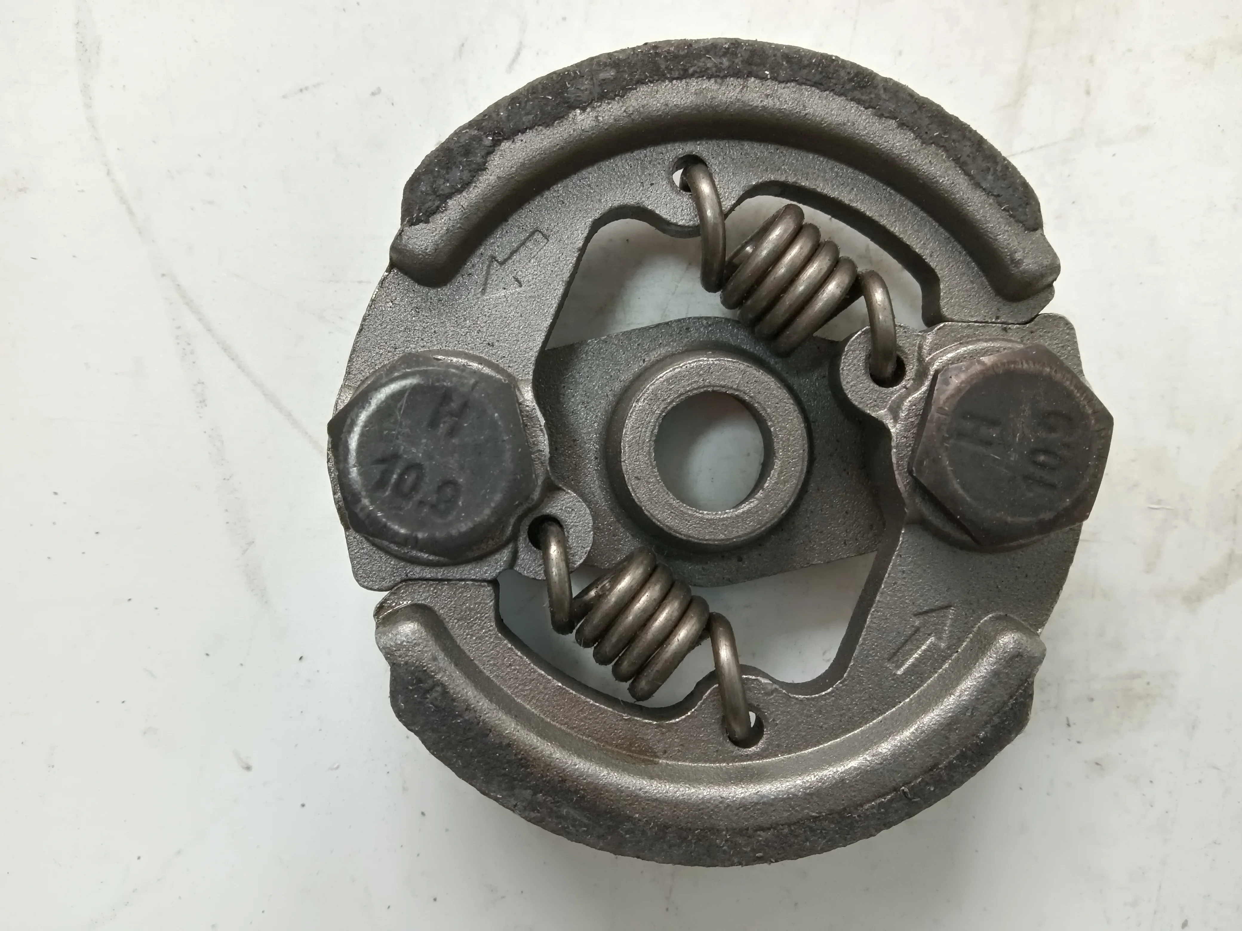 UM 62CC/63CC/68CC Brush Cutter Spare Parts 48F Metal Clutch