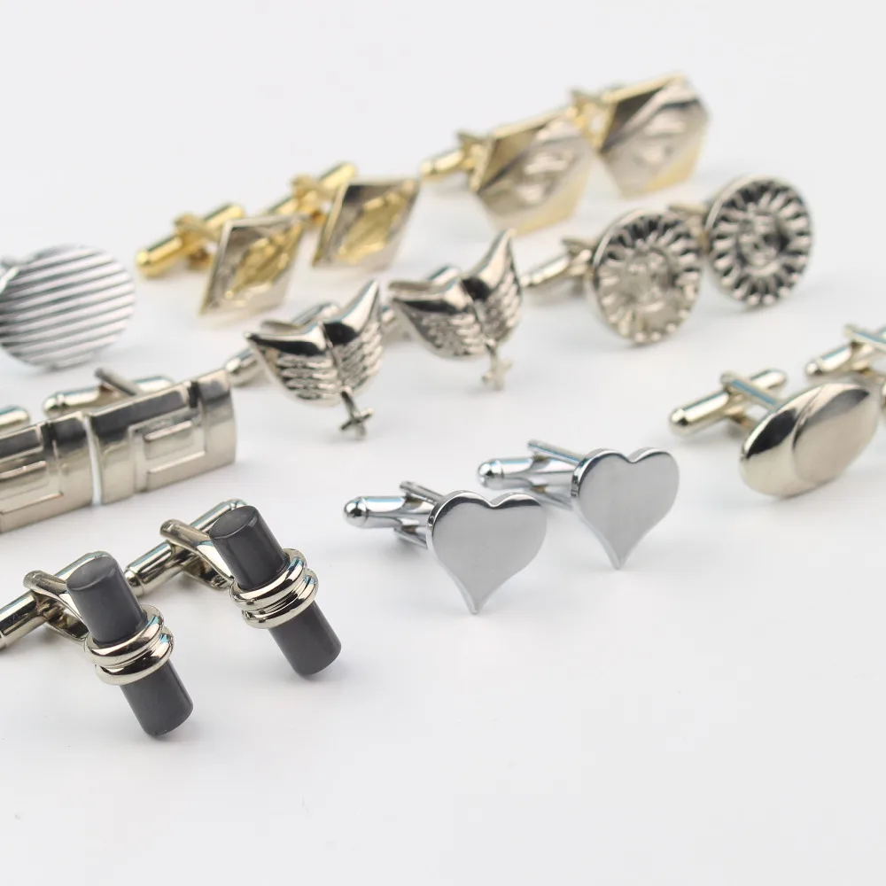 Vintage Pattern Love Cufflinks for Mens Jewelry Shirt Feather Cufflink Brand Cuff Buttons Color Cuff Link 19-33