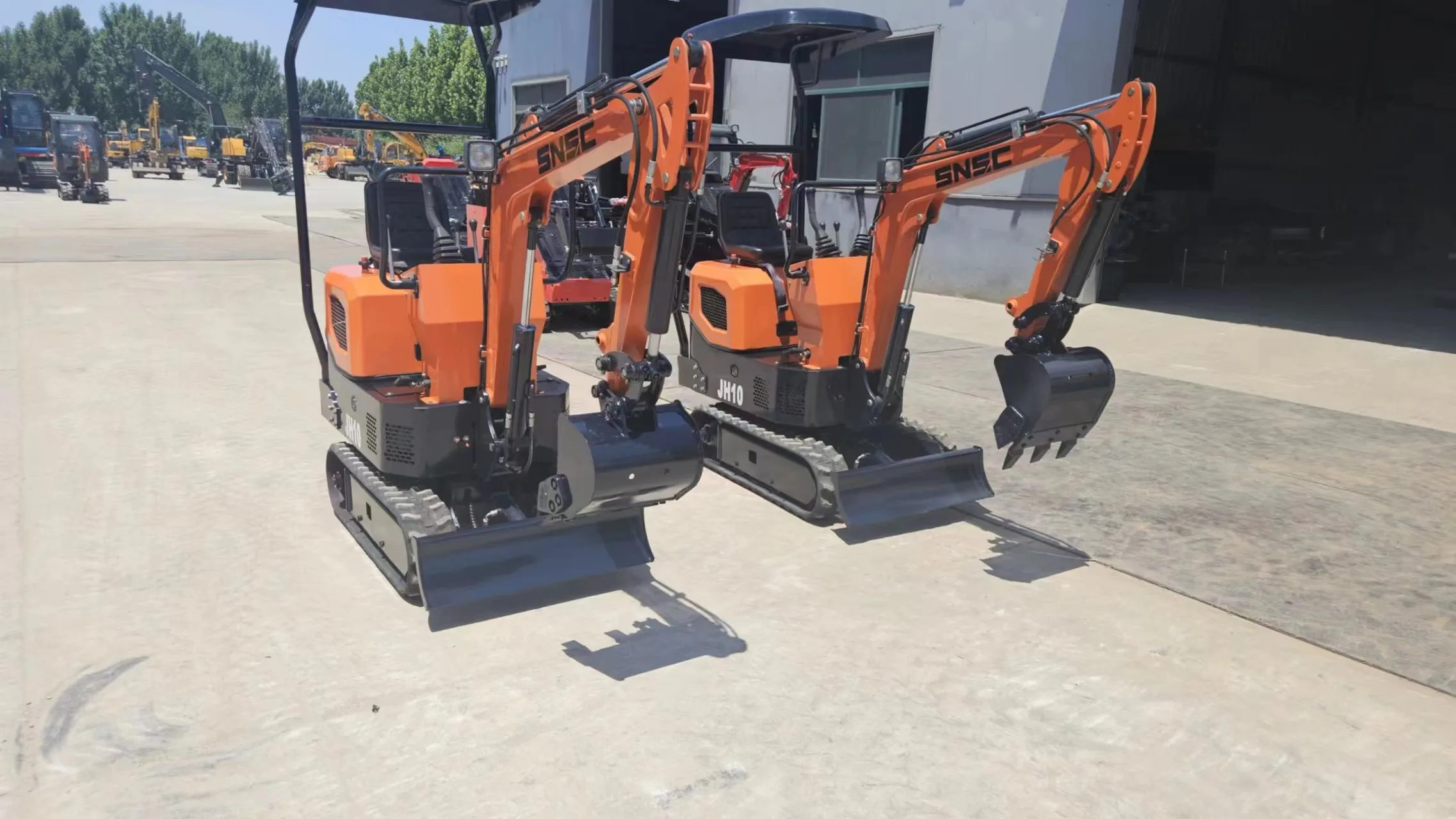 Earth moving machinery 1T 1.5T 2T 3.5T Micro Mini Crawler Digger Excavator