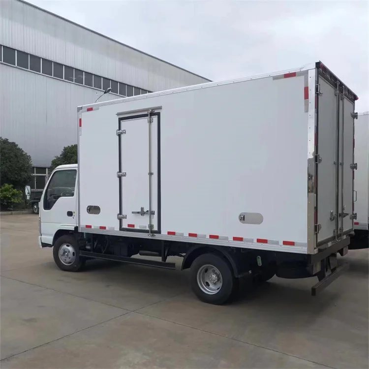 Good value ISUZU 4M refrigerator trucks freezer vehicle refrigerated van chill car cold box truck  furgoneta frigorific