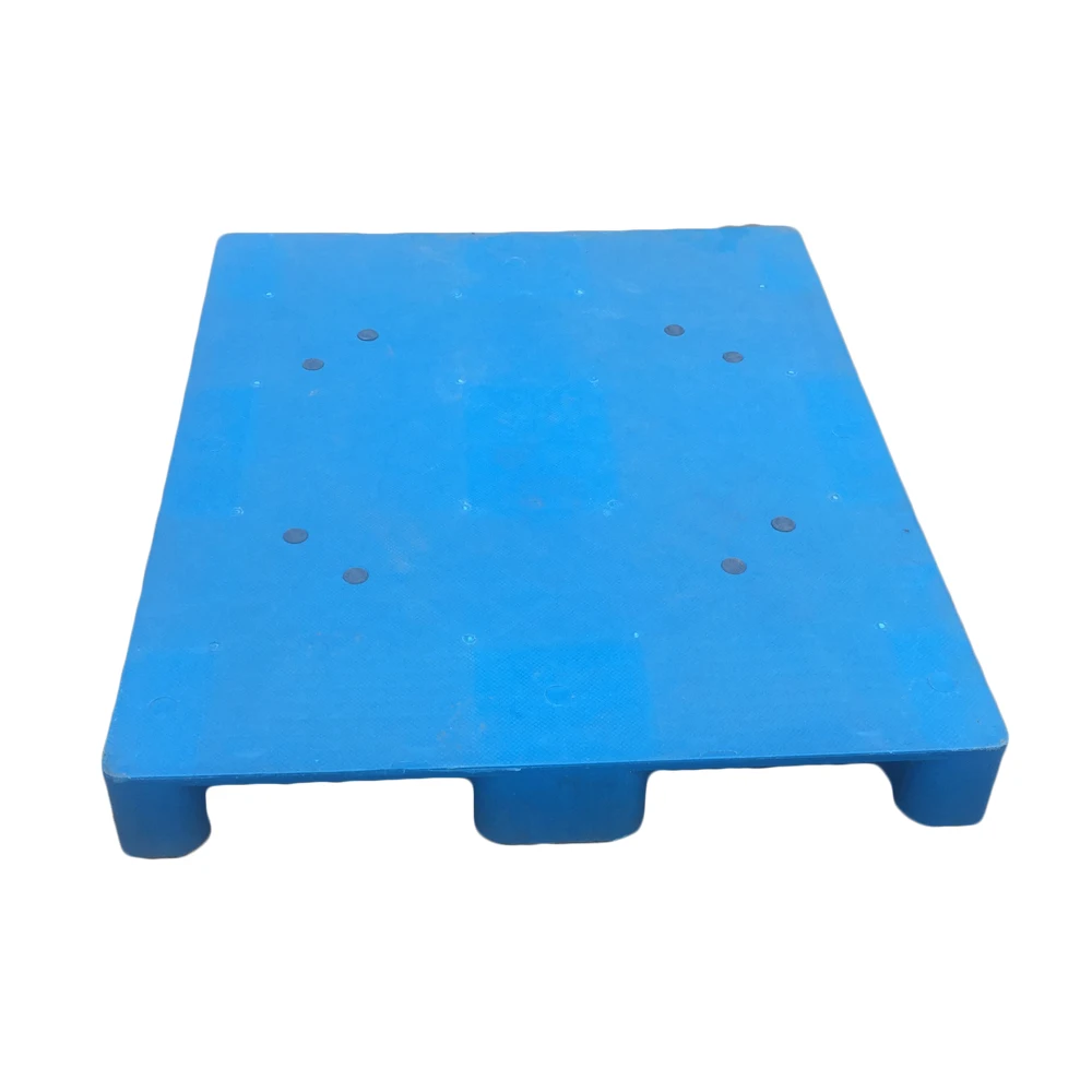 Heavy duty closed deck with steels bars cheap euro plastic pallet 1200X1000