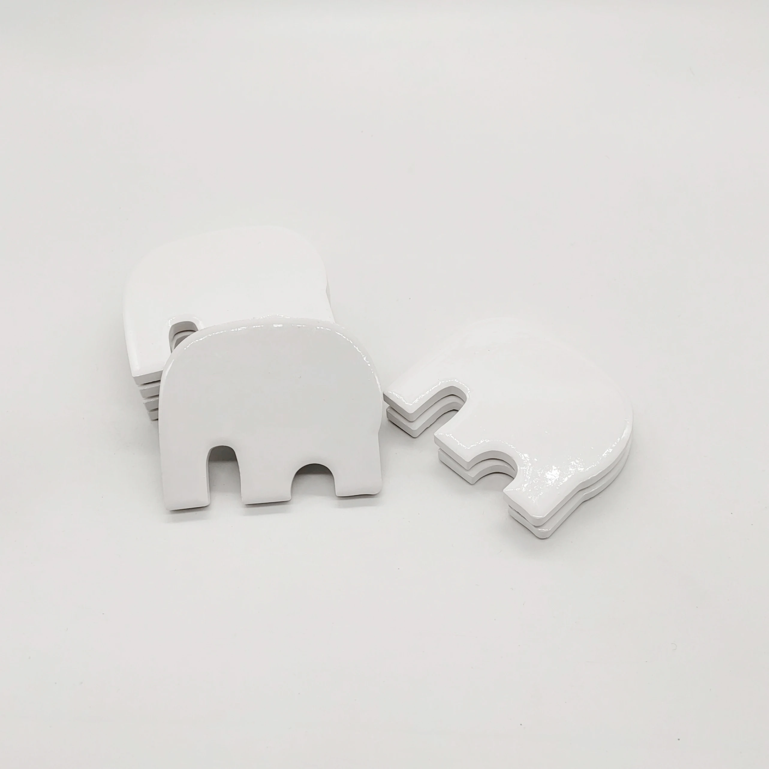 DIY can customize wholesale ceramic elephant molding magnet with soft magnetic back refrigerator decoration gift sublimation bla