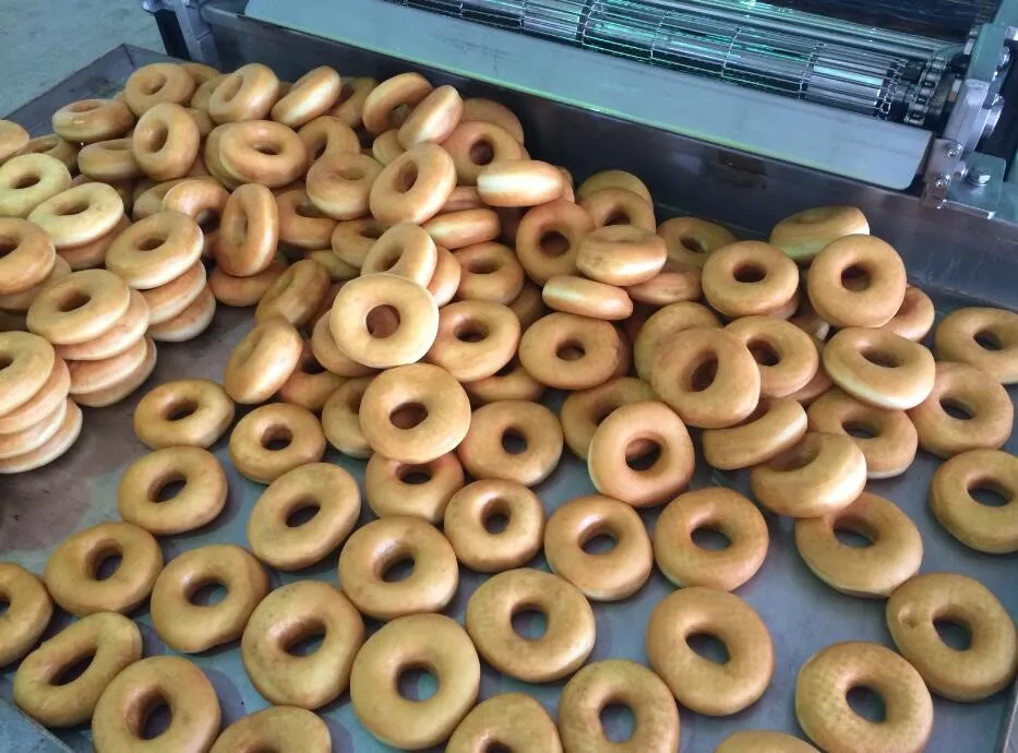 Hot sales Fully Automatic Donut Production Line yeast based donut making machine