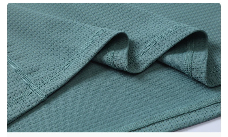 Wholesale Custom Logo Long Sleeve Quick Dry Running T shirts Men Workout Fitness T Shirts For Men