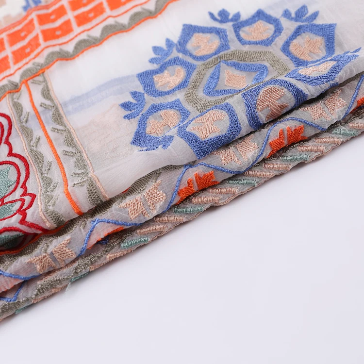 Высокое качество, оптовая продажа, кружево из полиэстера, простой модный дизайн, тюль, шелковая вышивка, ткань для платья