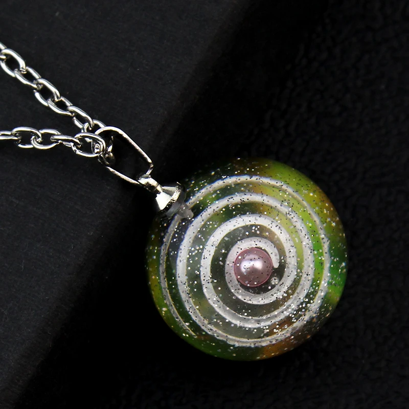  New Design Wholesale Factory Resin Universe Mysterious Grow In The Dark Fashion Gift Infinity Charm