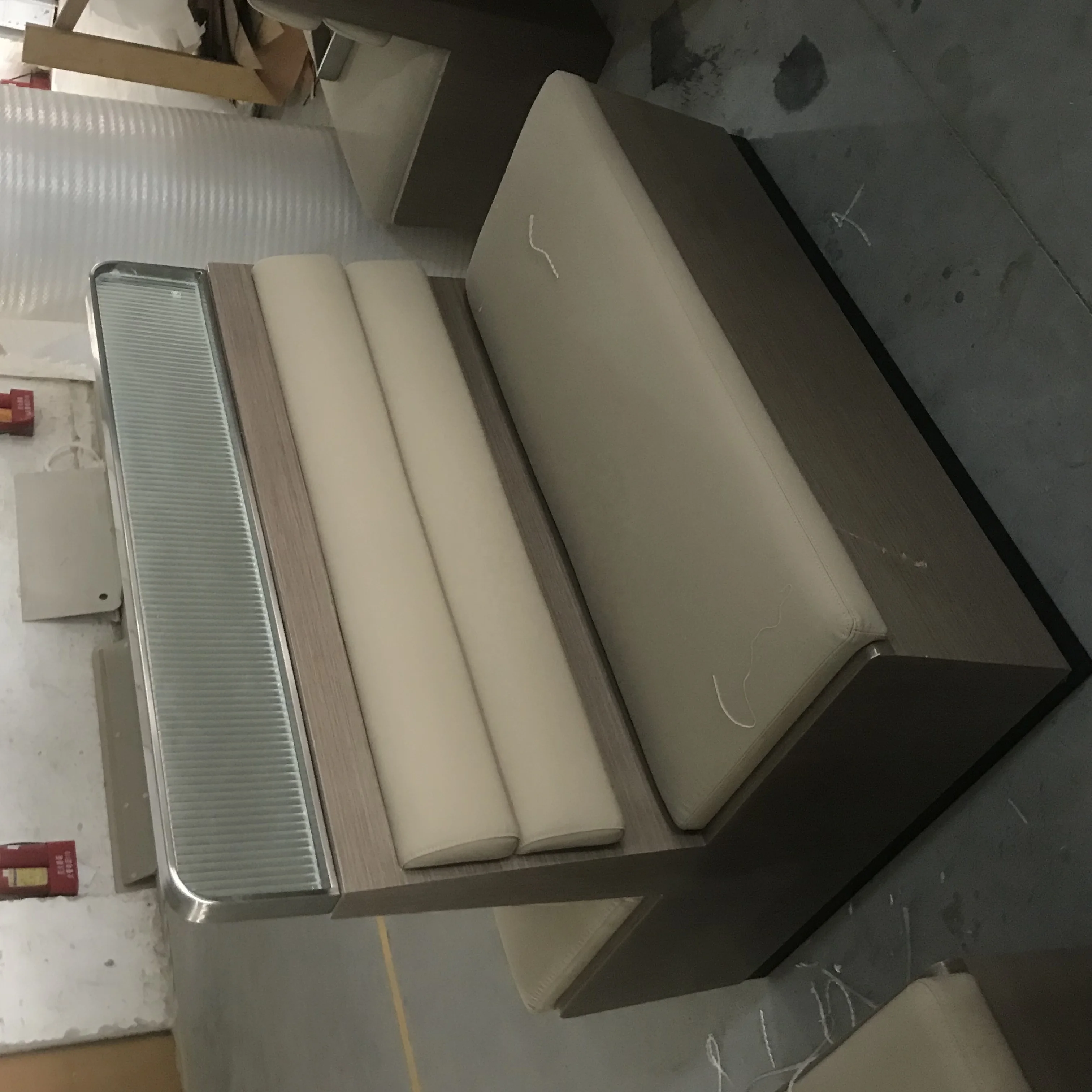 Wholesale custom solid wood restaurant set dining fast food furniture design high back single side restaurant sofa booth seating