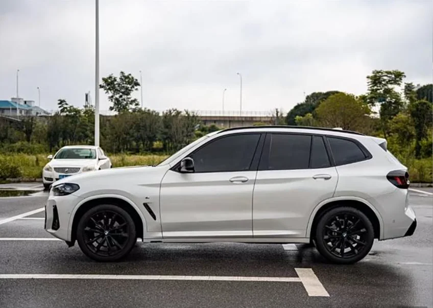 Подержанный автомобиль BM X3 2022 xDrive30i премиум м ночное издание Дешевые подержанные автомобили SUIFENHE или Khorgos