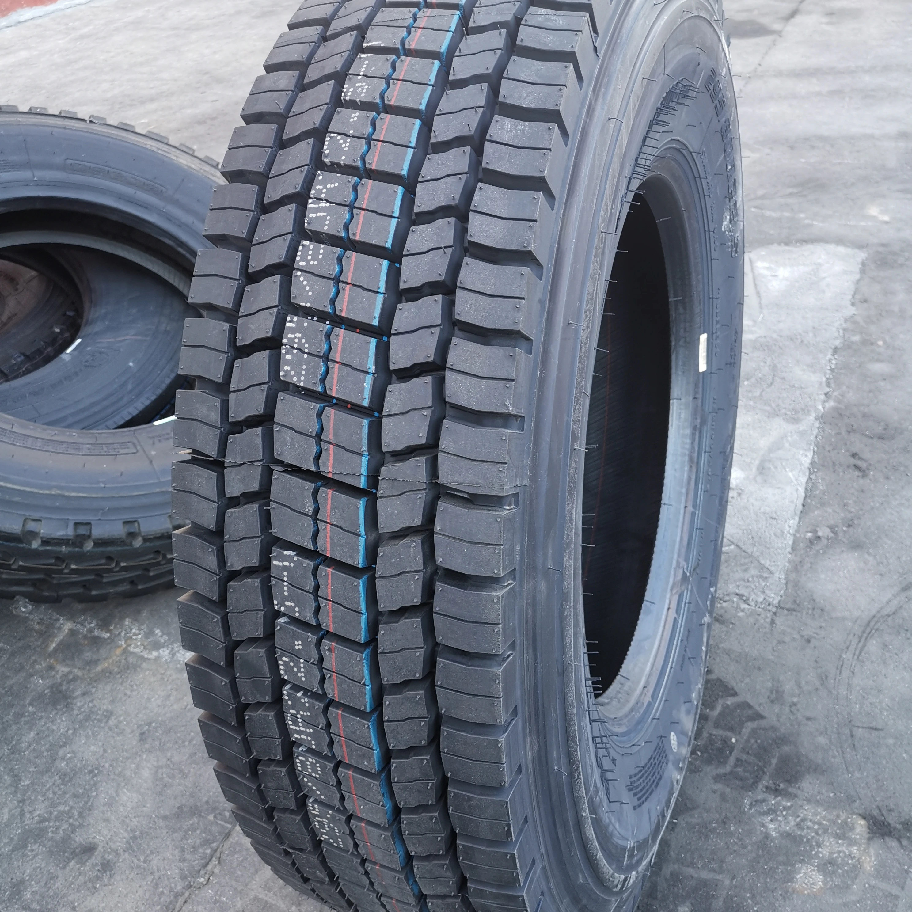 top Value truck tires 1200R20 315 80R22.5 295 80 225 12R22.5 11R22.5 750R16 700r16 215/75r17.5