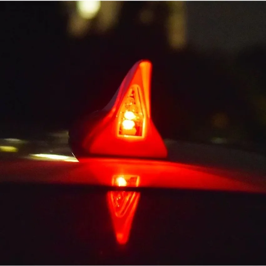 Universal Cars Carbon Fiber Roof Solar LED Shark Fin Aerial FM/AM Radio Signal Antenna