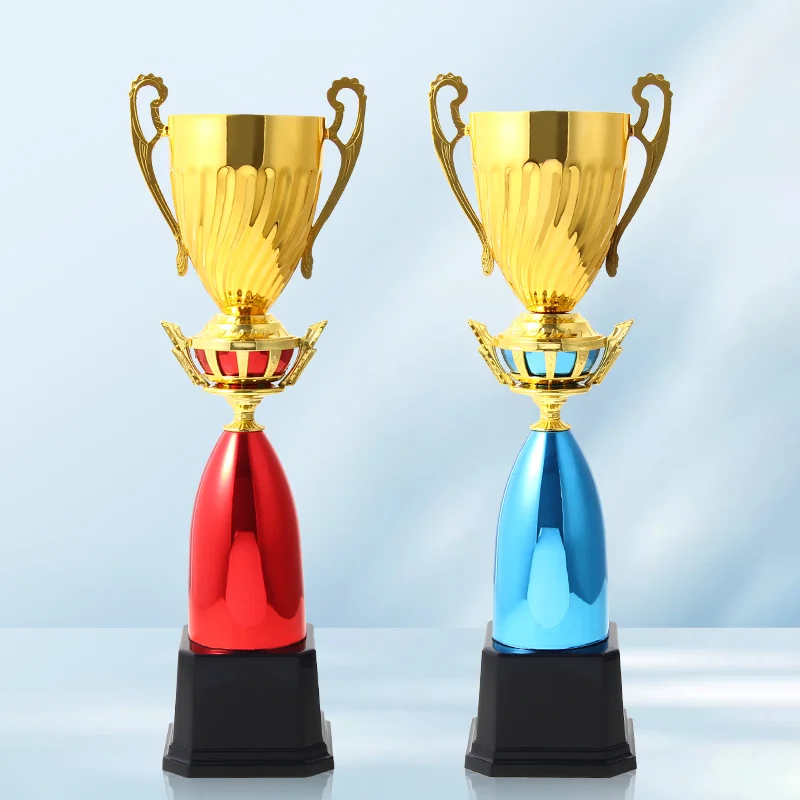 Customized Gold and Silver Plated Plastic Crafts Trophies for Insurance Competitions Trade Shows Welcome Gifts
