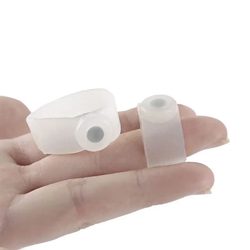 Hot Selling White Silicone Toe Rings Toe Separator Protector Protect Big Toe Orthotics