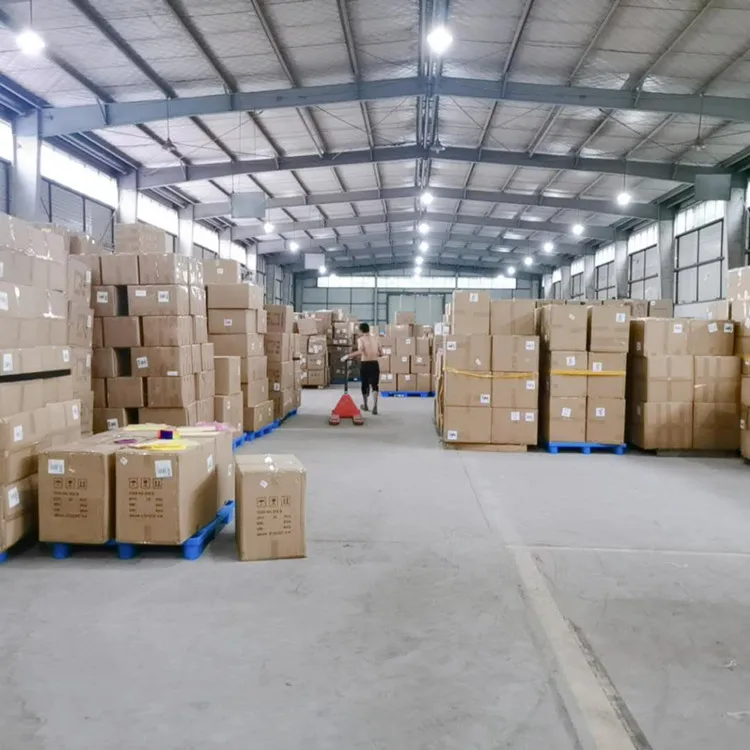 Wooden Hand Opareted Cashew Walnuts Macadamia Pecan Nuts Cracker Opener Machine Nutcracker