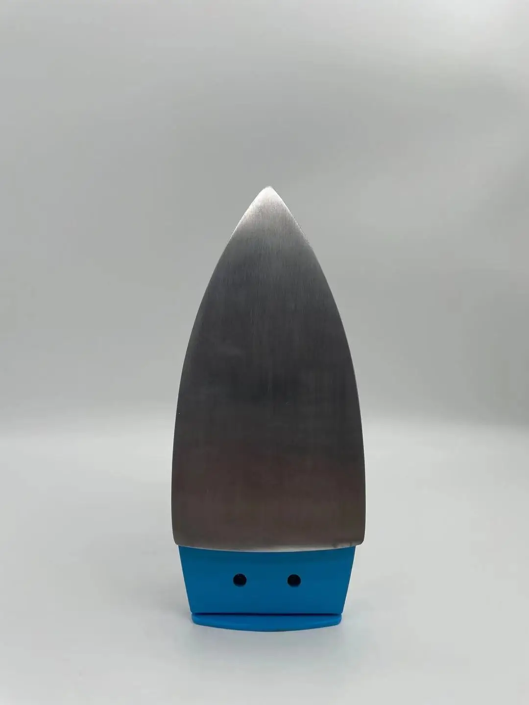 Jiema Electrical Appliance Factory, which has been exporting for 21 years, mainly produces a variety of electric irons