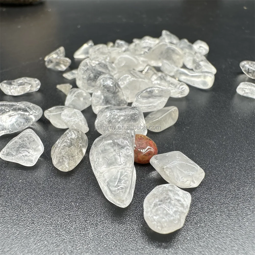 Wholesale Polished Stones Crystal Chips Clear Quartz Tumbled Stones For Energy Decoration
