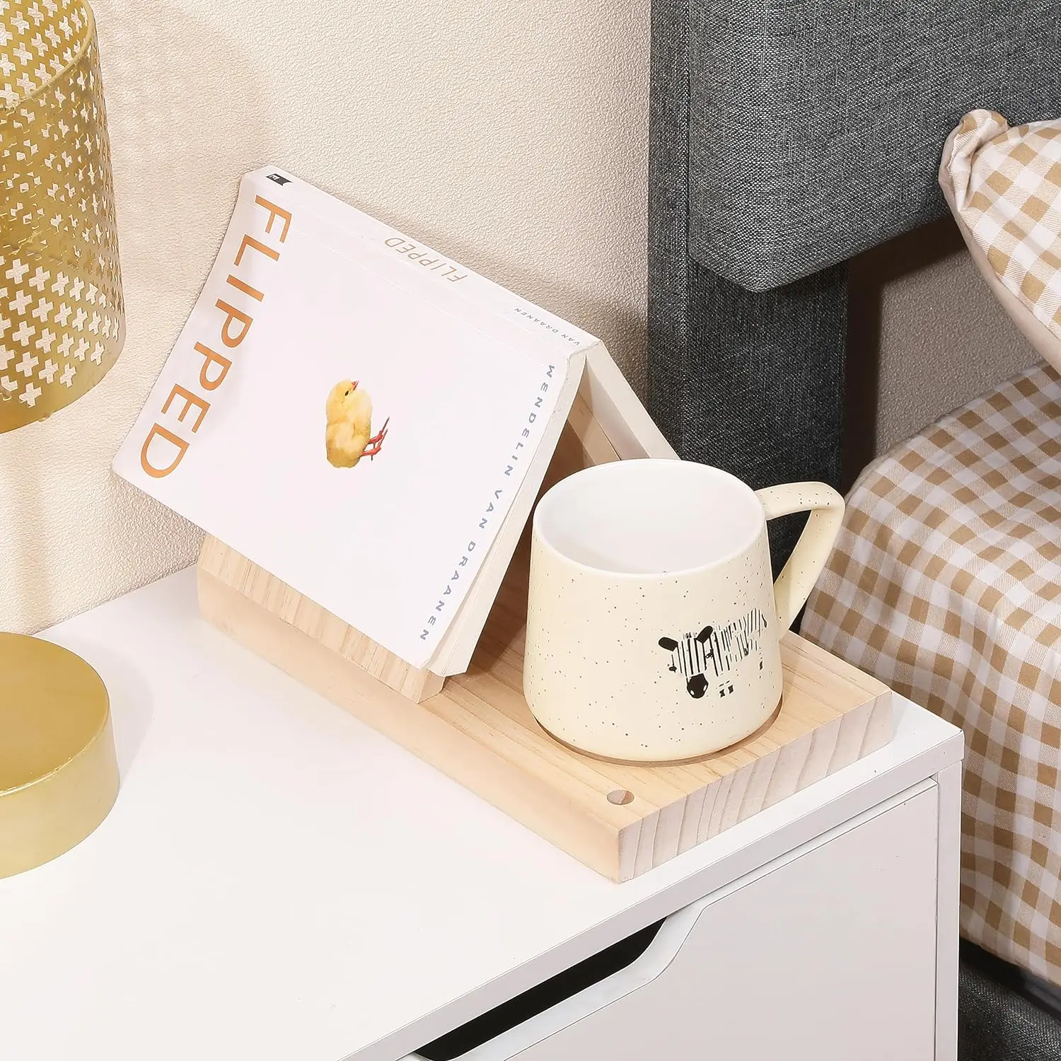 wholesale custom hot Selling Wooden Multi Functional Book Reading Rest with Drink Triangle Book Stand Holder