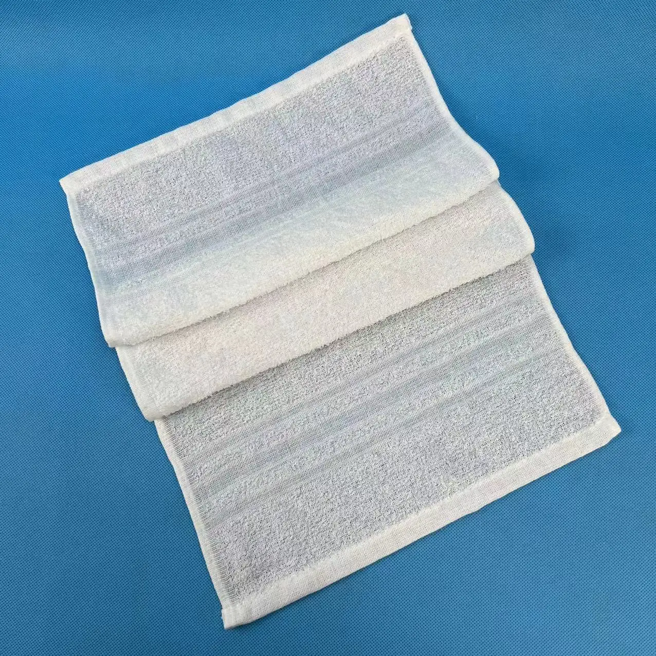 Disposable cotton terry hand face towel for gym sports for hospital beauty salon
