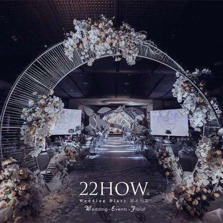 2020New wedding props wrought iron arch stage background decoration the door of happiness flower creative