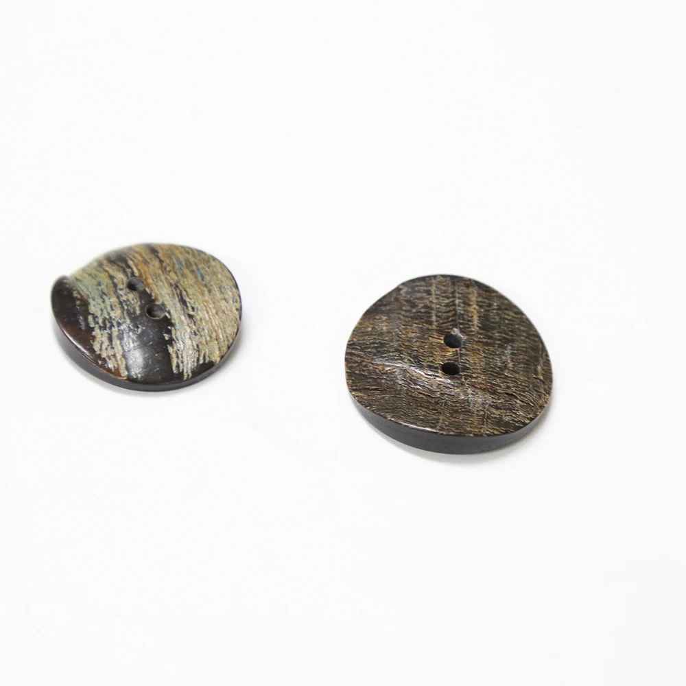 Custom Garment Accessories 2 Holes Sew Button Craft High Quality 32l Real Horn Buttons