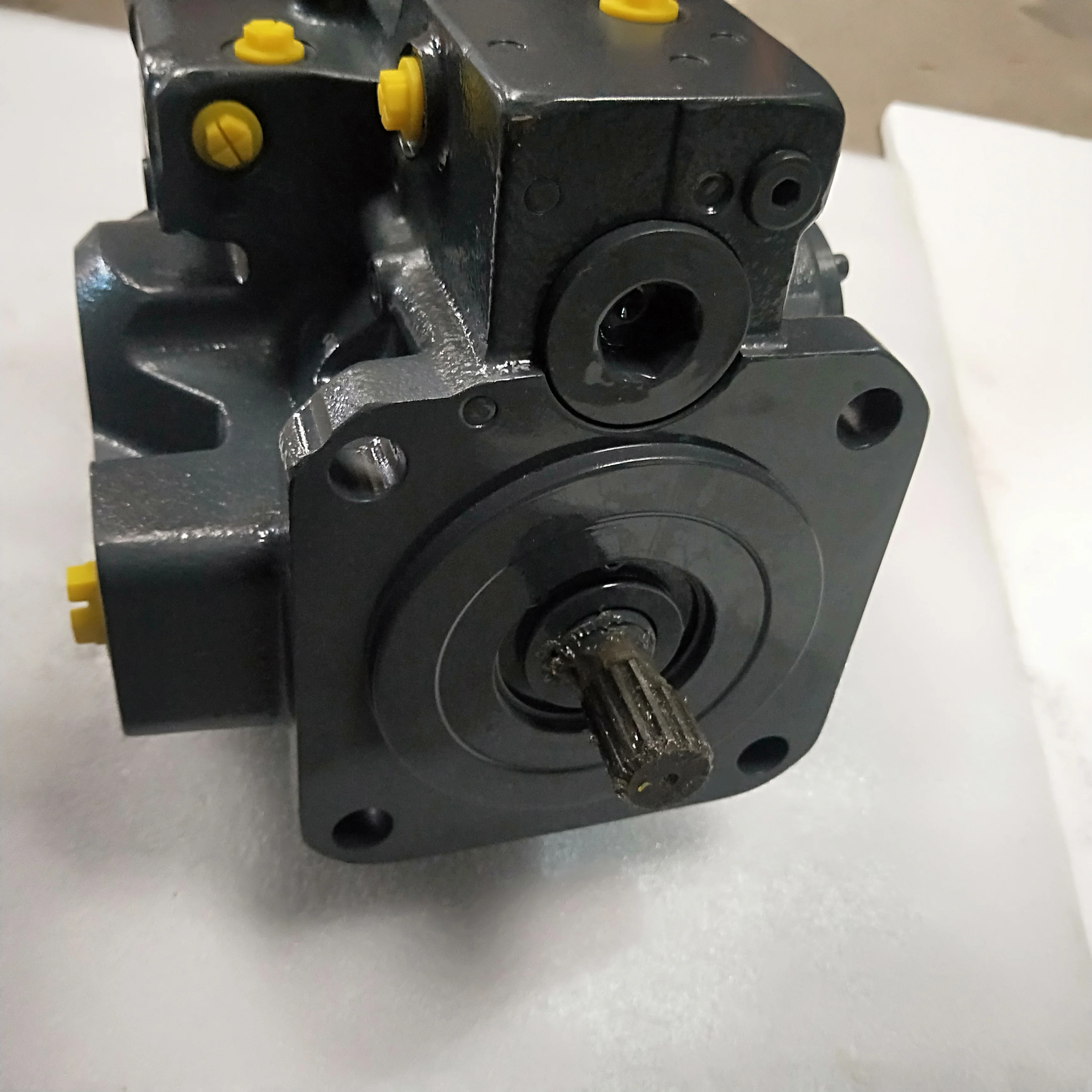 UCHIDA A10VD43SR гидравлический насос REXROTH A10VD43 A10VD43SR1RS5-944 A10VD43SR1RS5-988 A10VD43SR1RS5 экскаватор