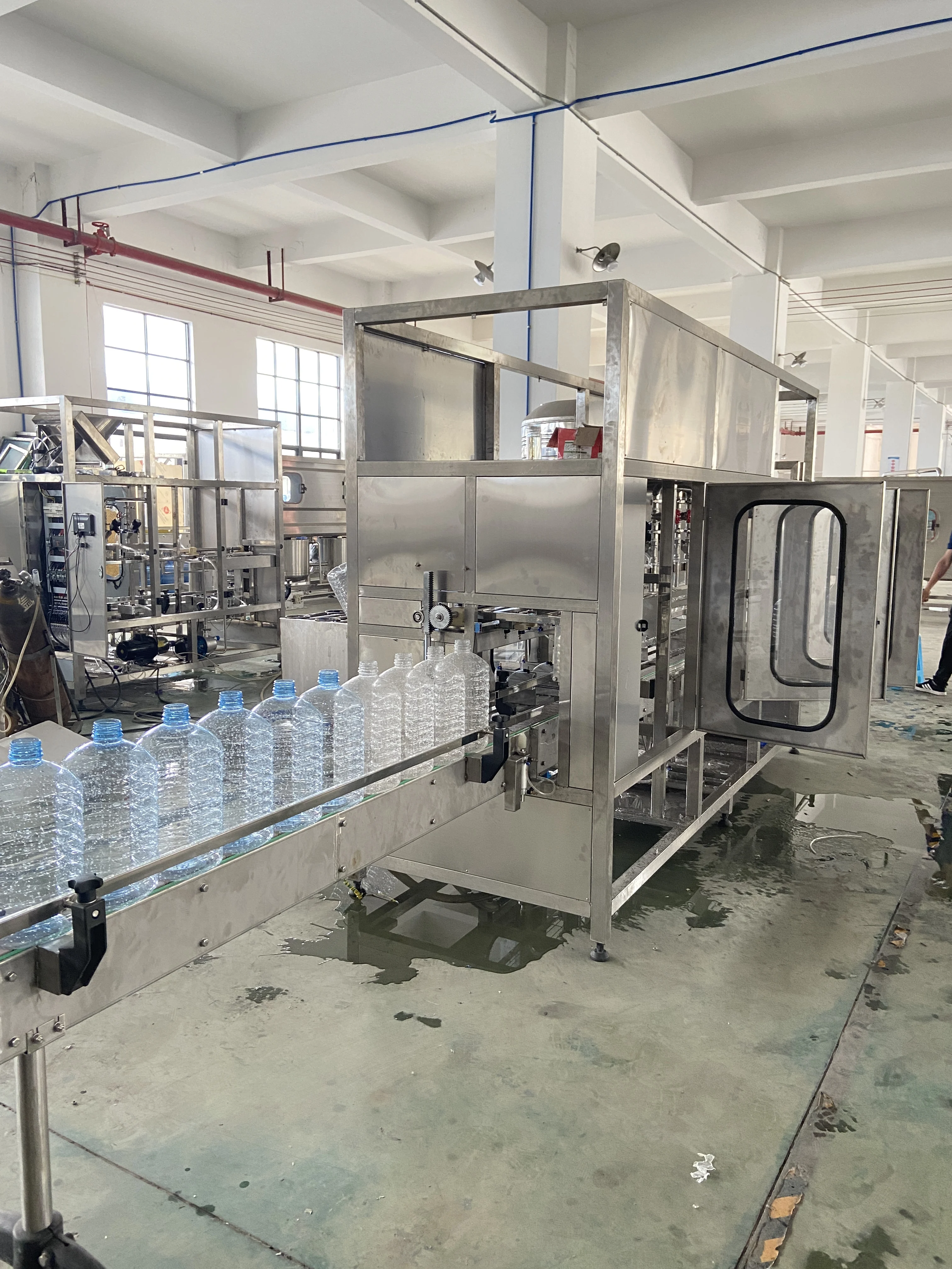 Automatic liquid pet bottle water filling machine,juice filling machine,monoblock machine