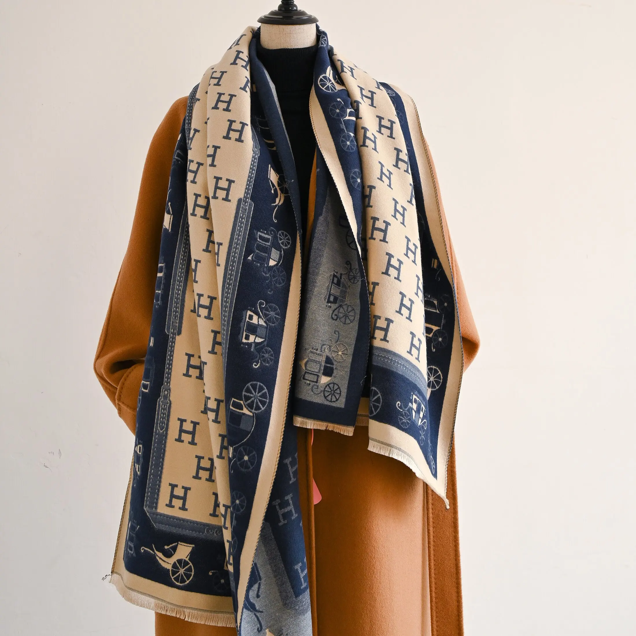 Latest Horse Carriage Pattern Cashmere Scarves H Letter Pattern Pashmina Shawls For Women Double Sided Winter Scarf Warm Stole