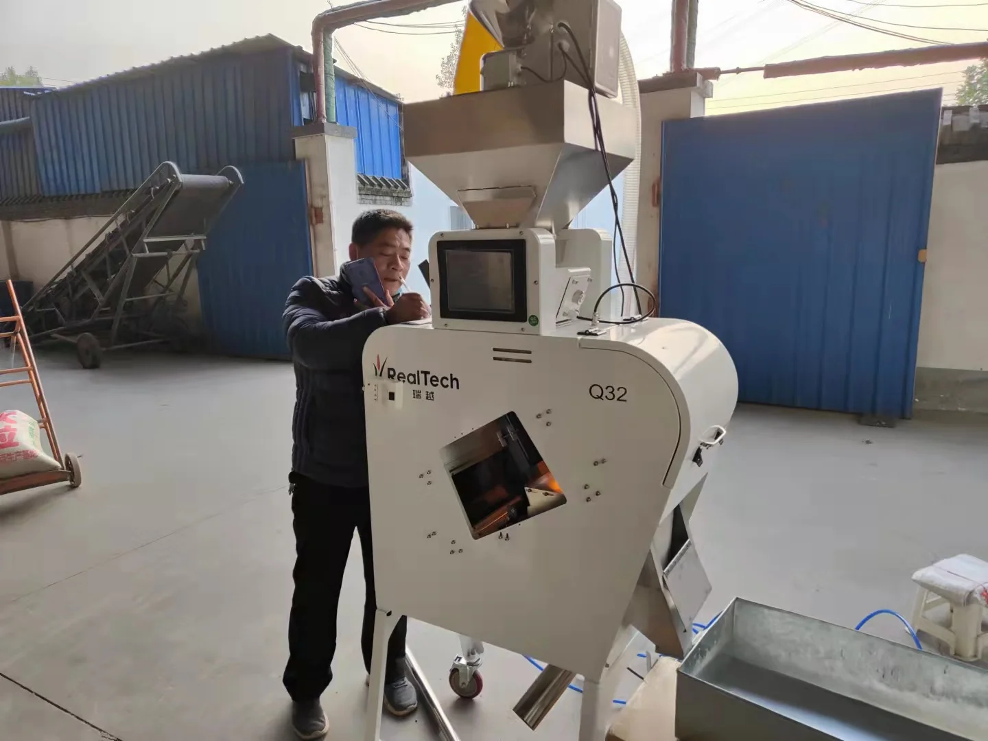 2023 latest version sesame color sorter machine sorghum wheat corn color sorter sorting machine