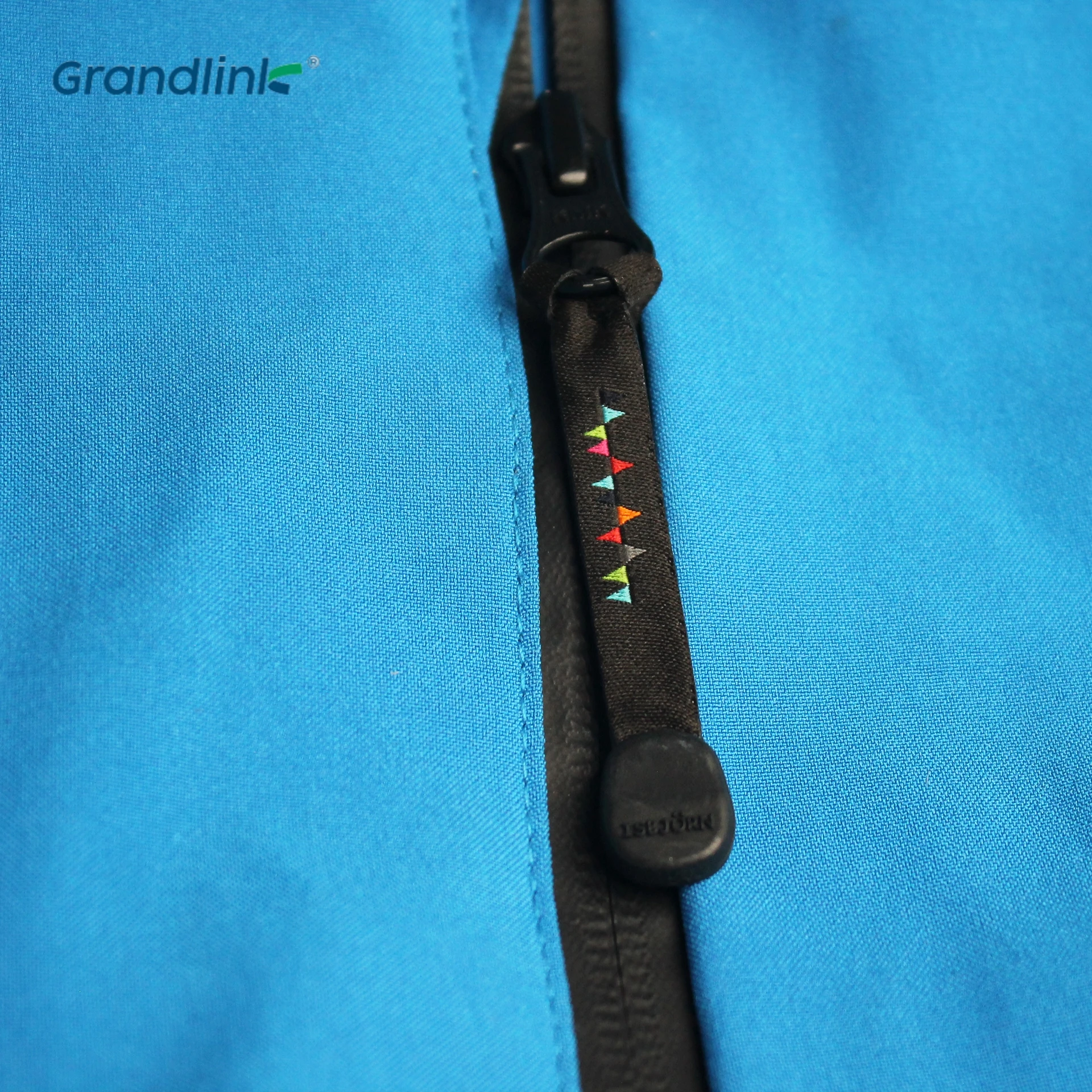 Custom Color Logo Rubber Plastic Embroidery Zipper Puller Colorful Rope Custom Zipper Puller Replacement Zipper Puller Cord
