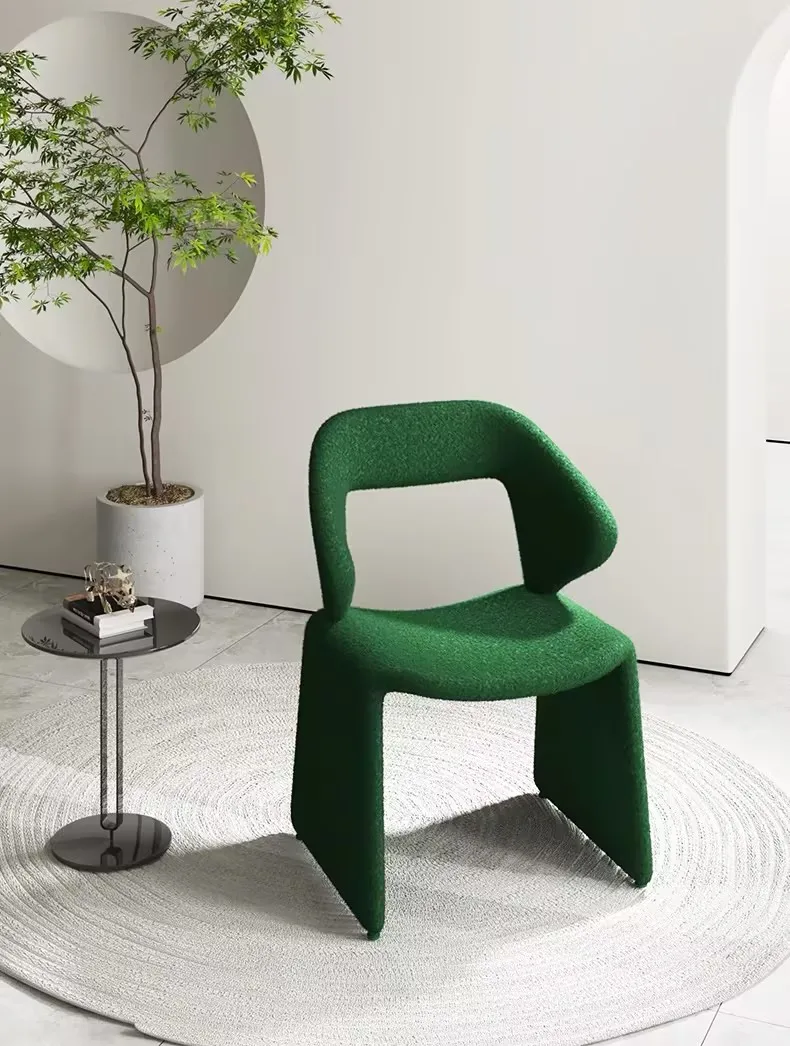 Luxury Single Reception Chair with Network Red Light for Negotiation Makeup Outdoor Hotel or Villa Use Single Sofa Lounge